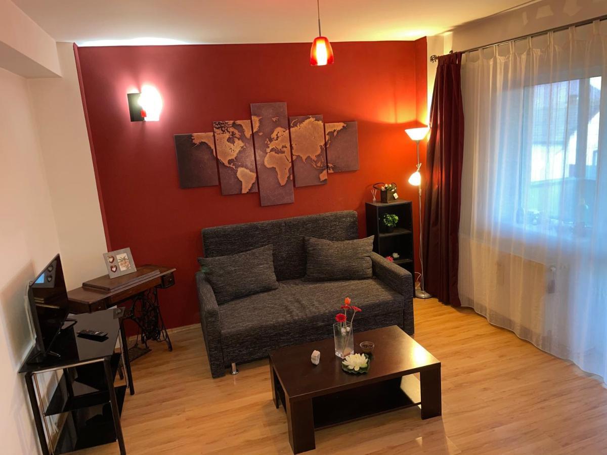 Motorway Alfa Apartament Apartment Arad Ngoại thất bức ảnh