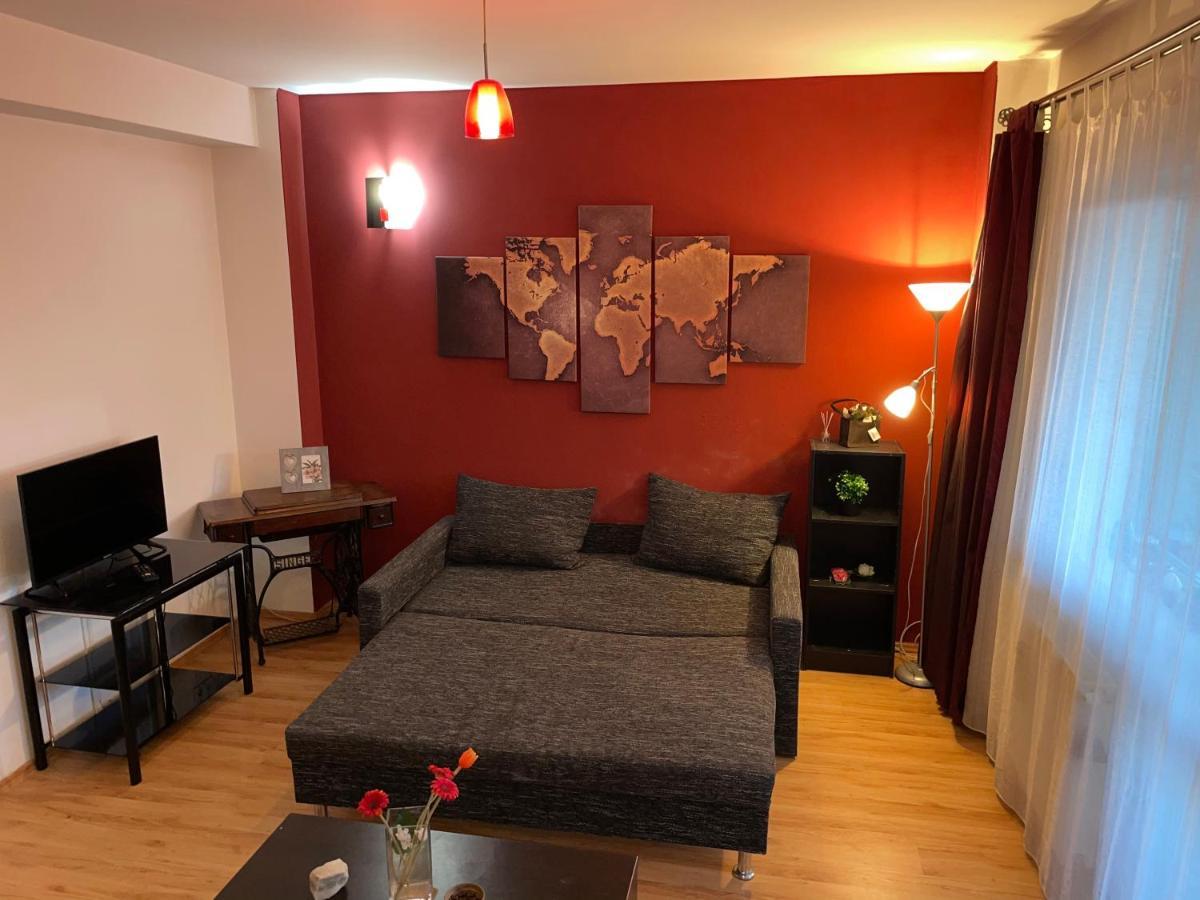 Motorway Alfa Apartament Apartment Arad Ngoại thất bức ảnh